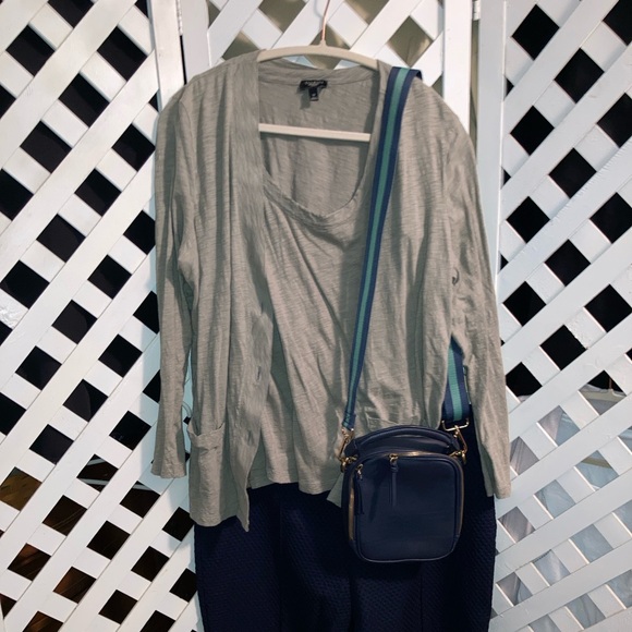 Talbots Woman 1XP 2 piece light weight "sweater set" - Picture 9 of 9